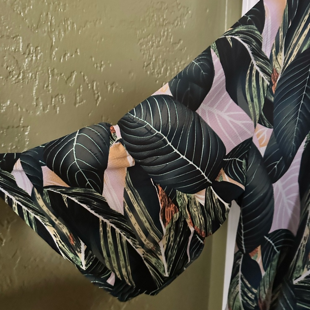 Leaf Print Midi Dress - Picture 4 of 6